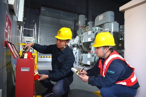 國網福清市供電公司 變電站消防特巡除隱患防未 燃